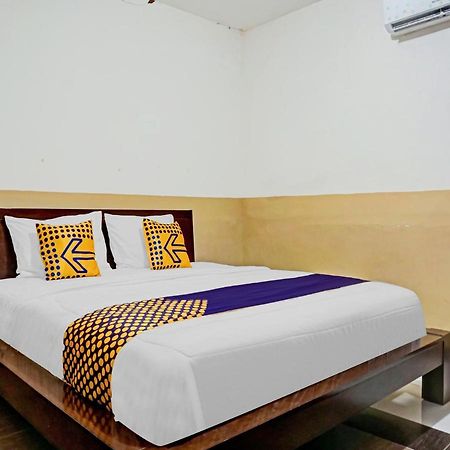 Spot On 90295 Simprug Residence Jakarta Exterior foto